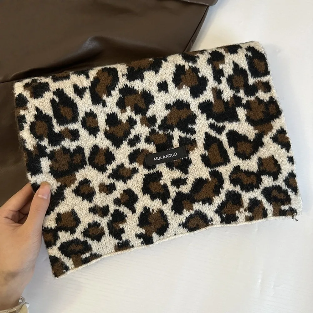 

Fashion Lightweight Leopard Print Scarf Korean Style Cashmere Blend Imitation Wool Scarf Warm Windproof Winter Shawl Women/Men
