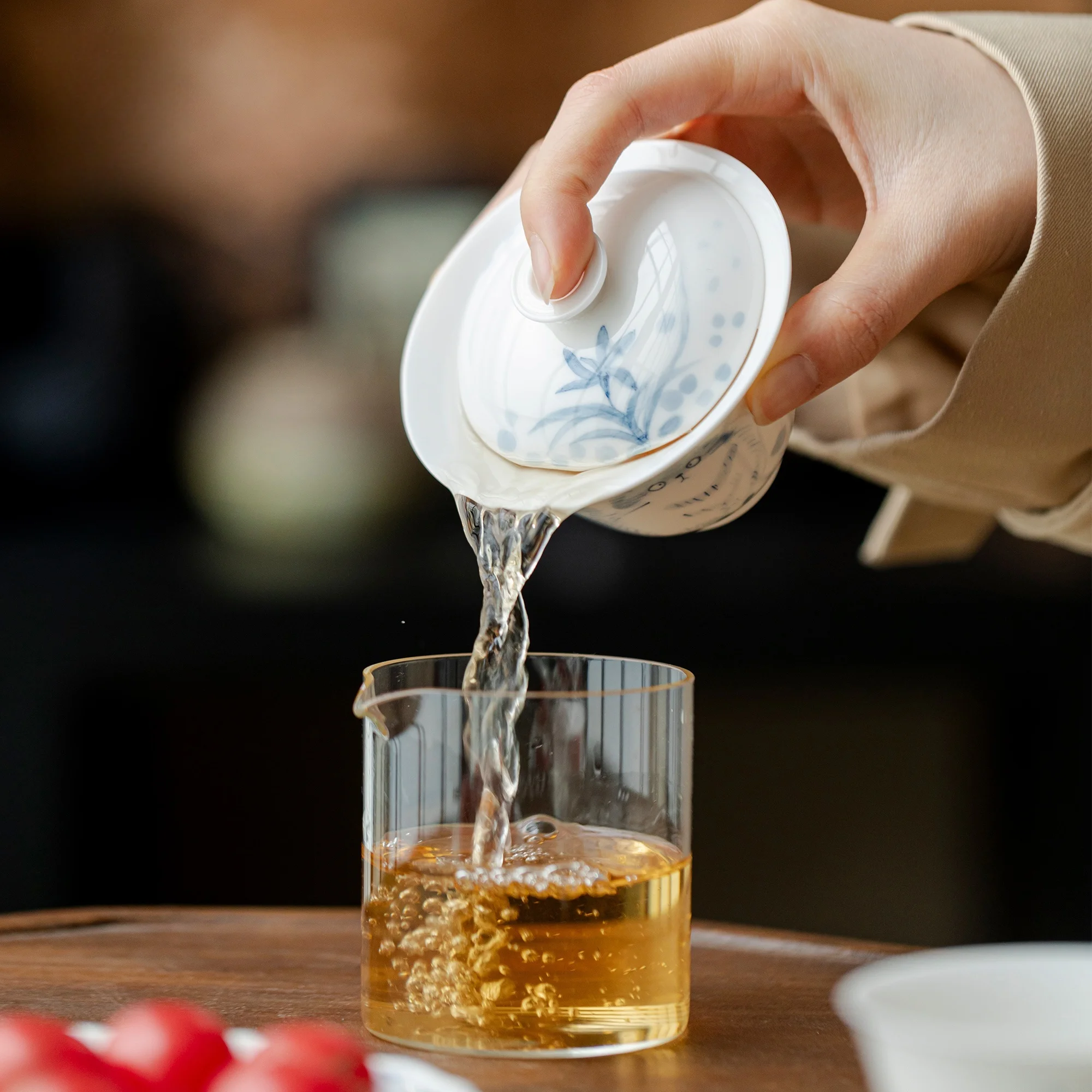 Thumbnail 3 - #41 Compare Tureens Before You Buy