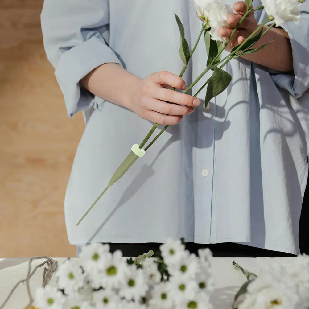 

100pcs Floral Arrangement Tubes 145mm Extended Stem Water Vials for Fresh Flowers Clear Plastic Home Garden Florist Supplies