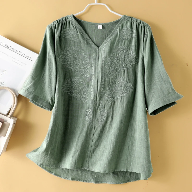 

Large Size Embroidery Shirt Women Summer Half Sleeve Tee Shirt Cotton and Linen T-Shirt Casual Loose V-Neck Thin Top Blusas