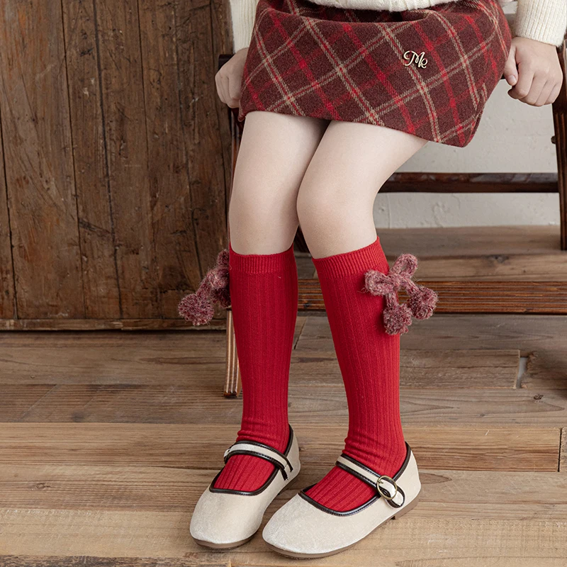Lovely Girls Everyday Calf Socks Clean Solid Vertical Stripe Style Pretty Knitted Multi‑Tone Pom Pom Bow Flexible Cozy Stockings