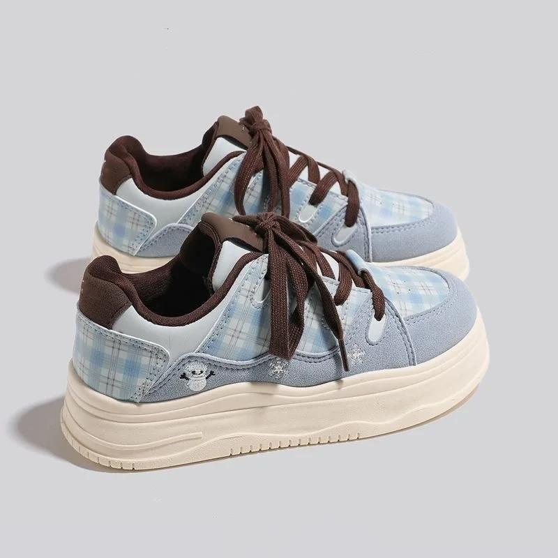 Women's Thick Bottom Sneakers Casual Spring New Style Large Head Fashionable Bread Versatile Flat Shoes Round Toe Ultra Leather