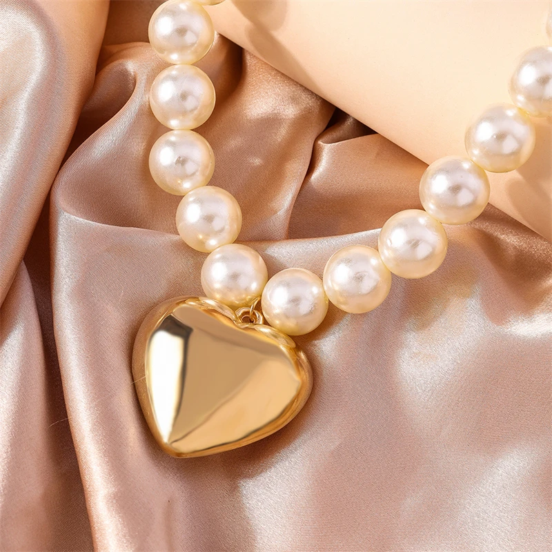 Elegant Imitation Pearl Necklace for Women Big Love Heart Pendant Necklace Girls Party Festival Jewelry Gifts