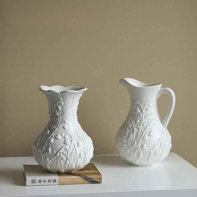 Matte relief lily of the valley ceramic vase living room retro art decorative flower arrangement flower arrangement