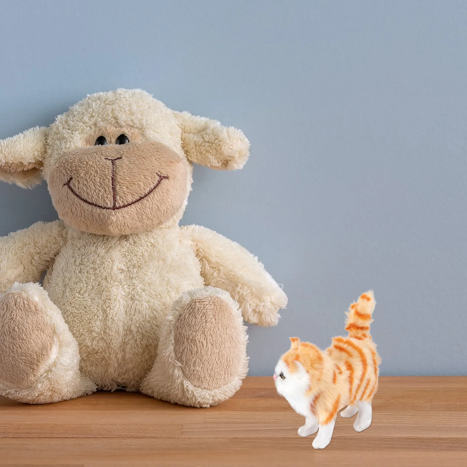 

1 шт. Имитация кошки, милый реалистичный дизайн, мягкая текстура, настольное украшение для детей, подарок, модель кошки, очаровательная фигурка животного