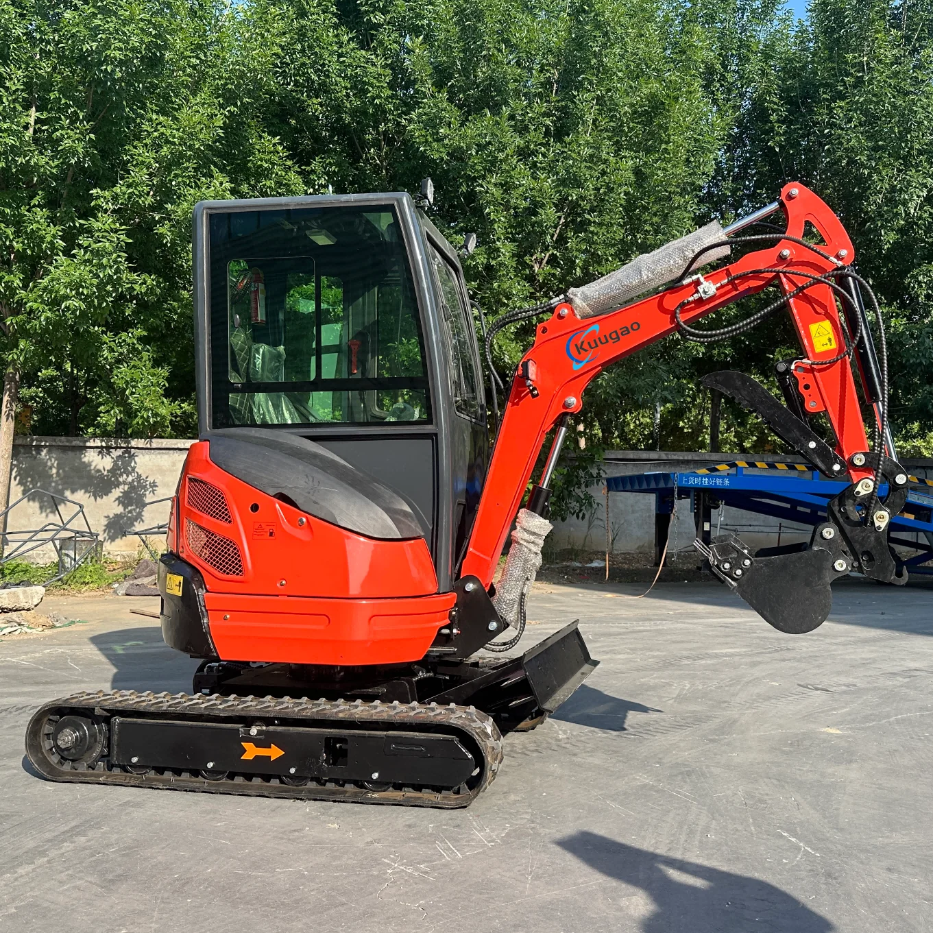 Mini Excavator 2 ton 2.5 ton Customize Factory Price Mini Digger  Free shipping Kubota Engine  Excavator Crawler Excavator