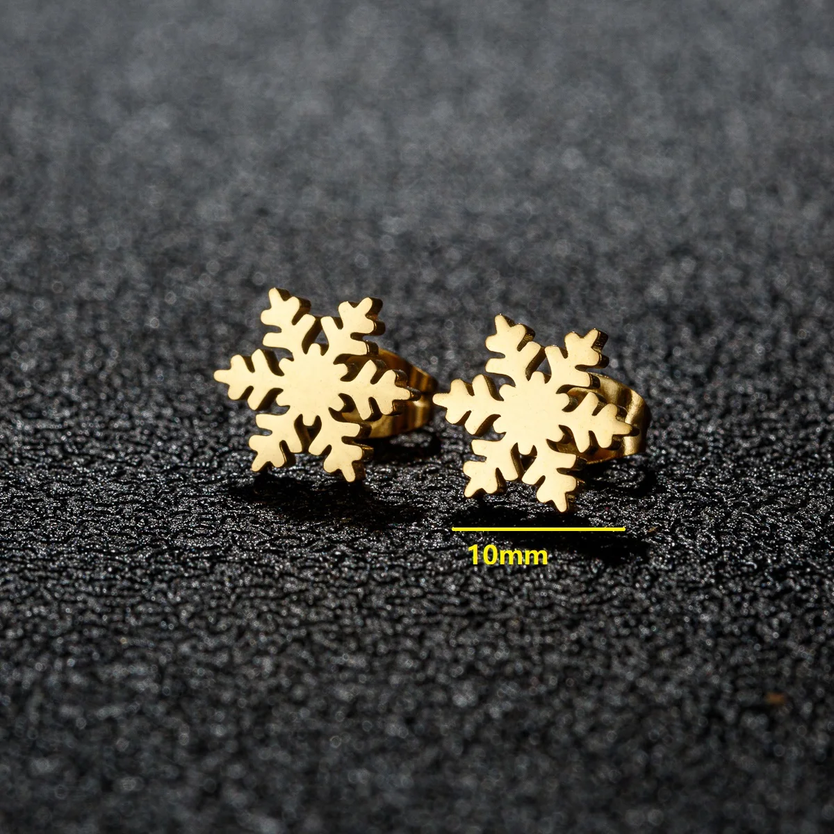 1 Pair Trendy Earings Jewelry Small Stainless Steel Snowflake Stud Earrings for Women Christmas Ear Piercing 2024