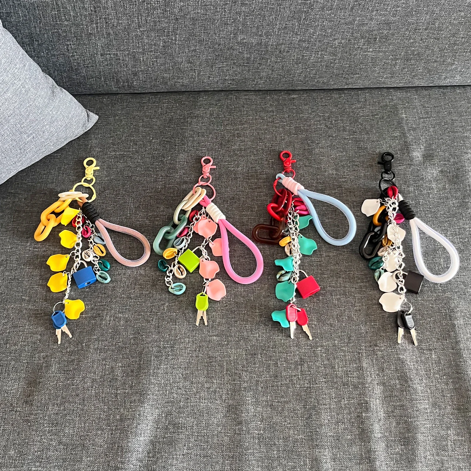 Fashion Creative Lock Key Pendant Keychain Colorful Keyring For Women Bag Charm Handbag Hanging Decoration Car Key Holder