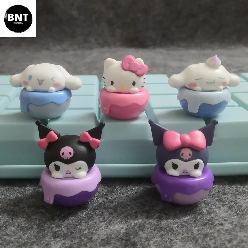 

5Pcs Sanrio Hello Kitty Decoration Dolls Anime Figure Kuromi Cinnamoroll Q Figural Cake Decoration Model Children Birthday Gifts