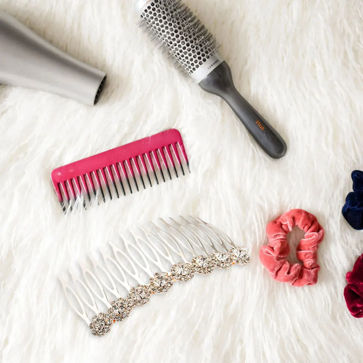 

2Pcs Wedding Hair Comb Elegant Rhinestone Flower Bridal Hair Accessories Headdress for Women Party Bridal Comb