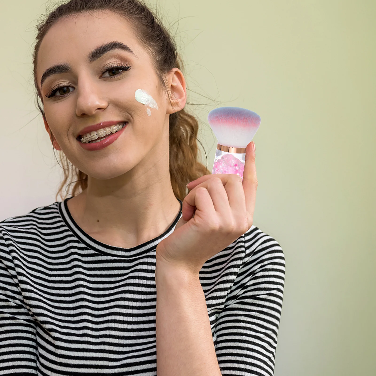 ダストフラワーシェイプソフトテクスチャーアクリルディップパウダーマニキュアツールダスター爪用ポータブルダスティングツールネイルクリーナー