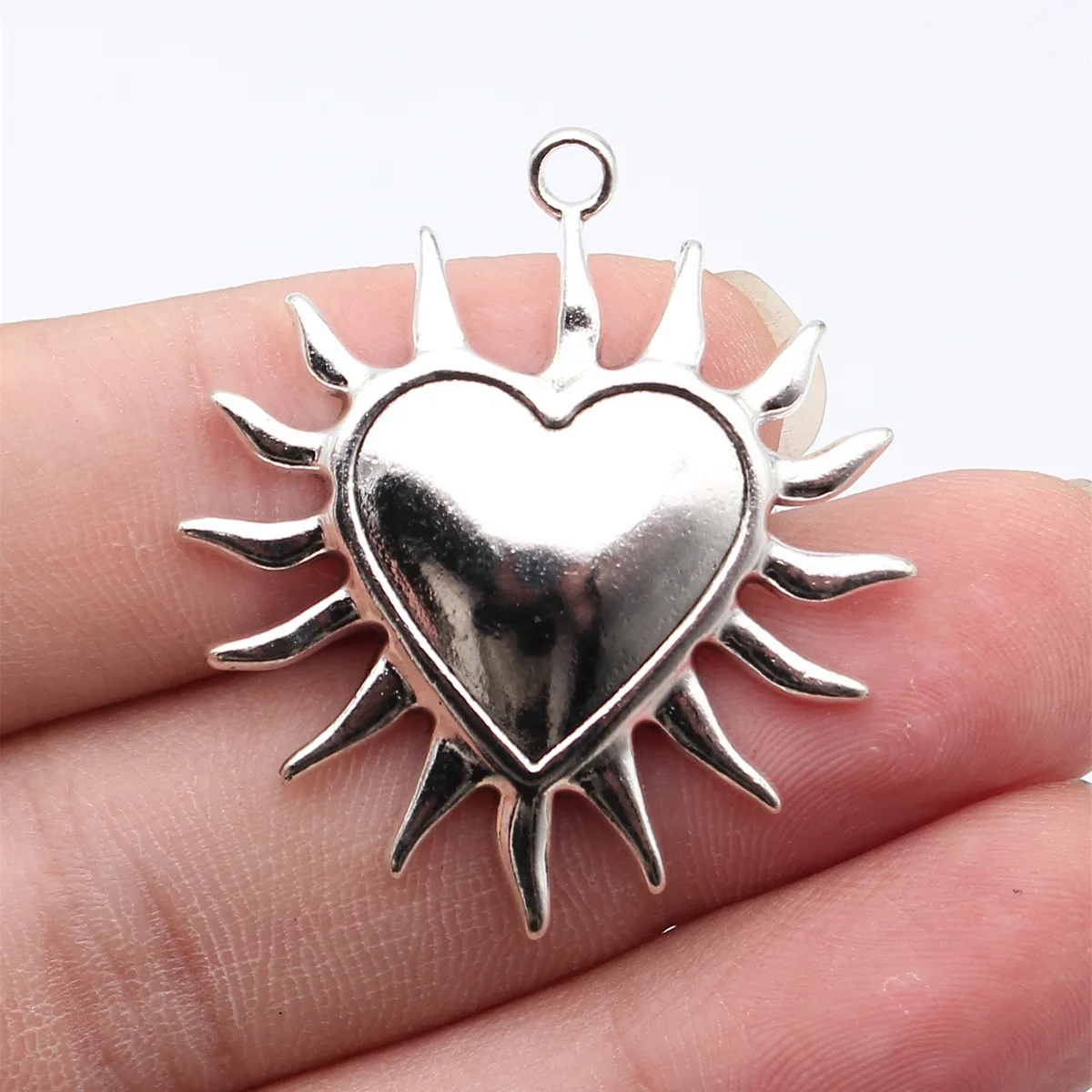 2pcs 40x37mm Antique Silver Color Heart-Shaped Charms With Thorns Handmade Jewelry Making Accessories
