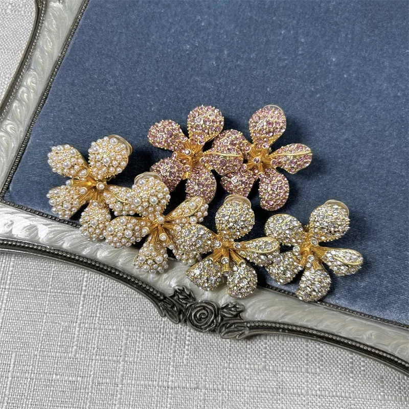 YEEVAA Edelweiss Flower Earrings with Zircon-5 Petal Stud Earrings/Ear Clips for Women,Hypoallergenic Gift for Her