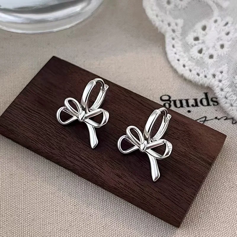 

Real 925 Sterling Silver Line Bowknot Hoop Earrings For Women Classic Fine Jewelry Light Luxury Accessories