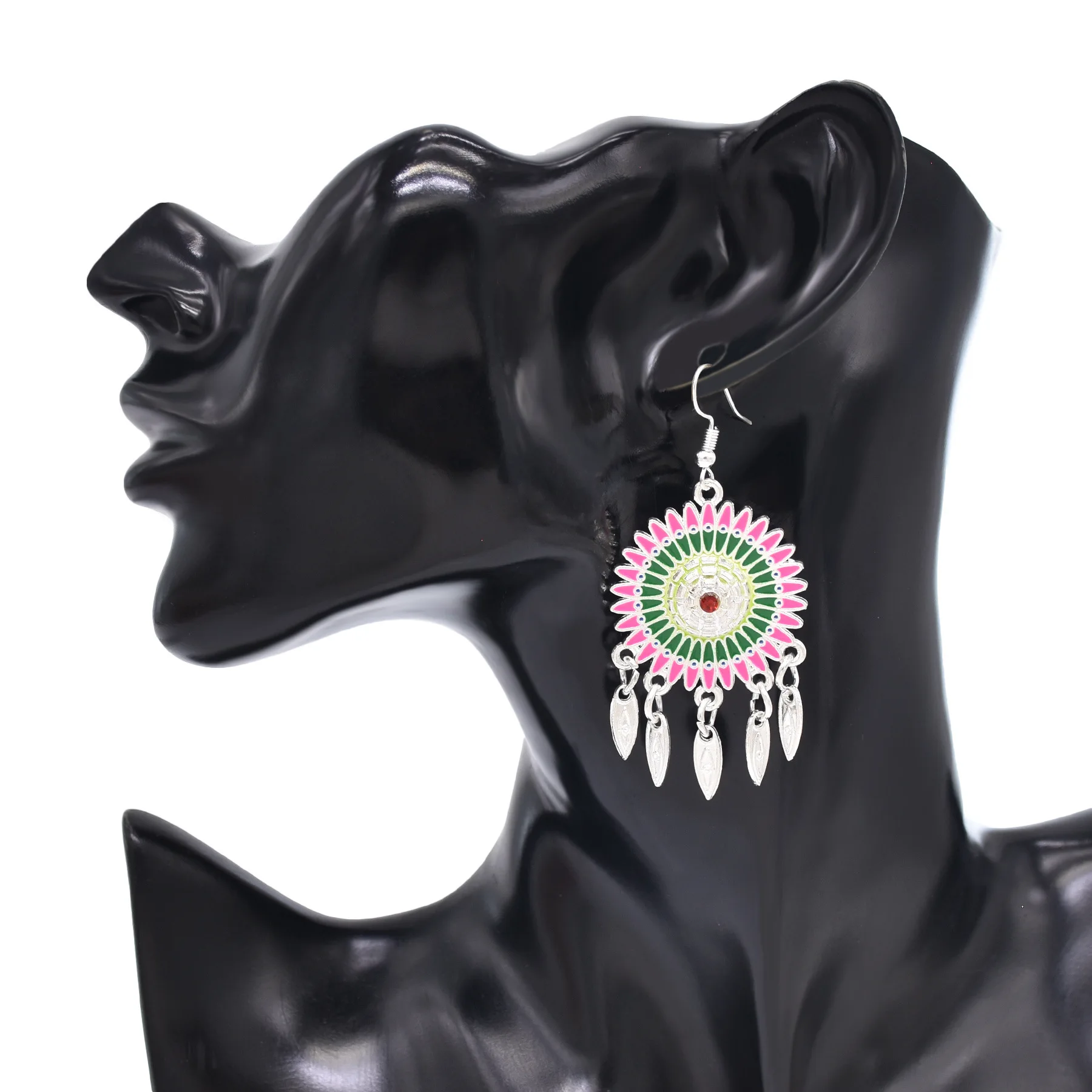 New Colorful Round Sunflower Long Earrings for Women Silvery Alloy Leaf Tassel Pendant Earrings Ethnic Bride Jewelry Accessories