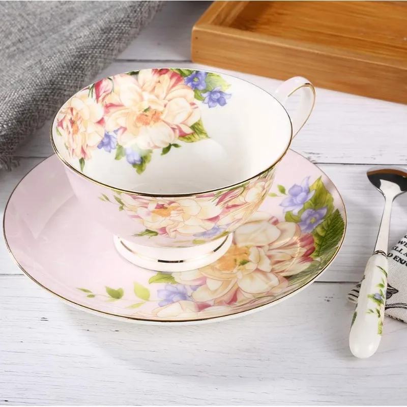 Tea Cup,Floral Tea Cup and Saucer Set,Bone China Tea Set,Coffee Cup,Tea Set for Adults/Friends/Women/Men,7OZ