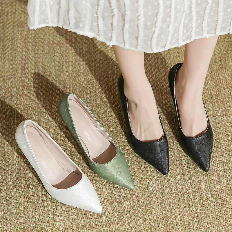 Mode Neue Spitzschuh Flacher Mund Sexy/bequeme Bankett High Heels Frühling/herbst Licht/einfache frauen Einzelnen Schuhe