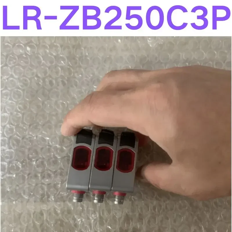 Second-hand test OK Laser sensor LR-ZB250C3P