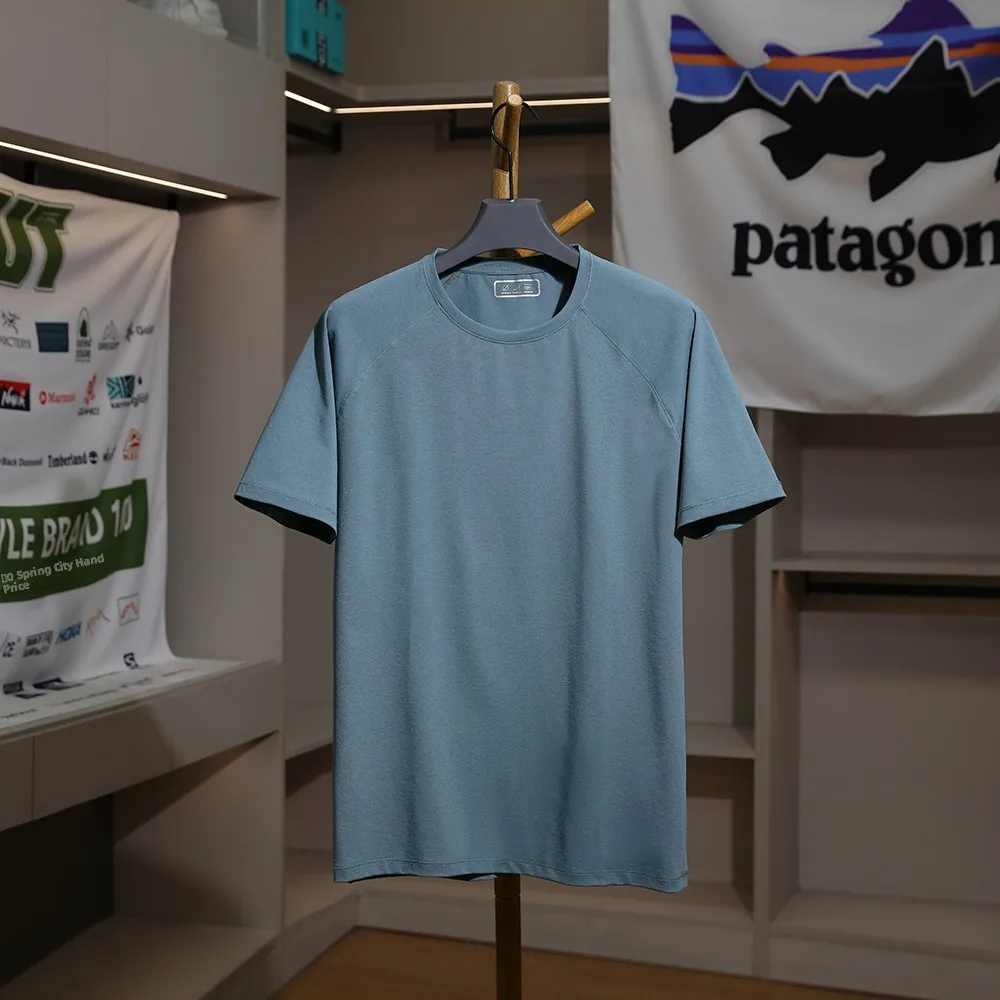 

Men's Summer Outdoor Sports round Ne ort Sve T-irt Breathable Qui Dry Elastic Lu Substitute Laser Hole T-irt