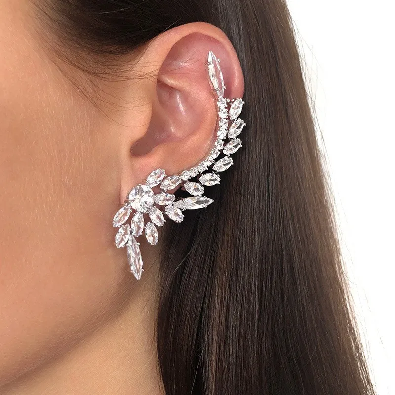 Luxury Zircon Crystal Asymmetry Ear Clip Earring Simple Rhinestone Stud Earrings Wedding Jewelry Shining Leaves Ear Accessories