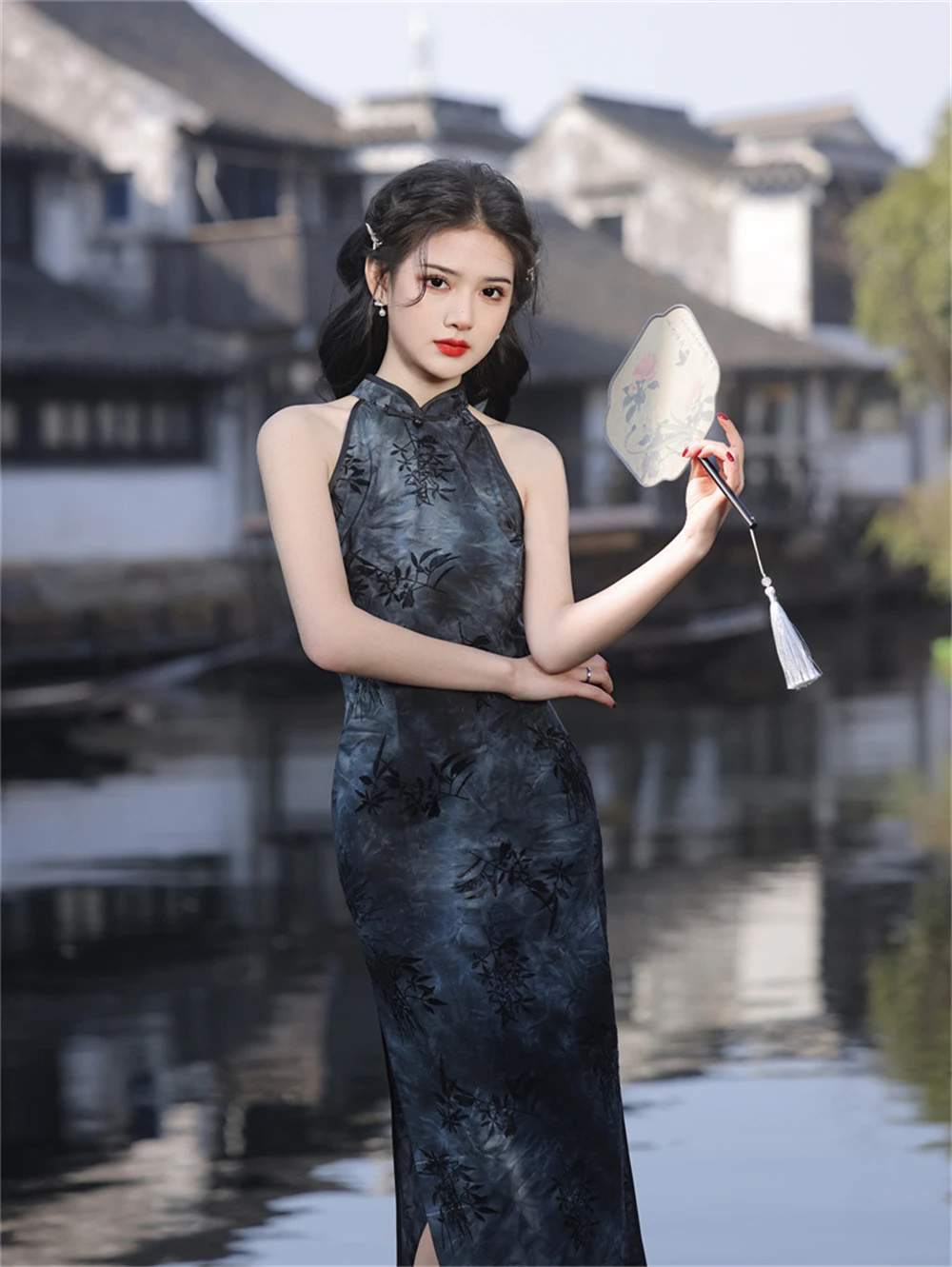 

Spring Summer Tie-Dye Qipao Sexy Elegant Hanging Neck Mid-length Cheongsam Sleeveless Slim Chinese Side Slit Traditional Dress