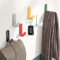 Ganchos de pared autoadhesivos en forma de J, perchas de plástico para puerta, Color caramelo, gancho fuerte para cocina, baño, dormitorio y pasillo, 6 piezas