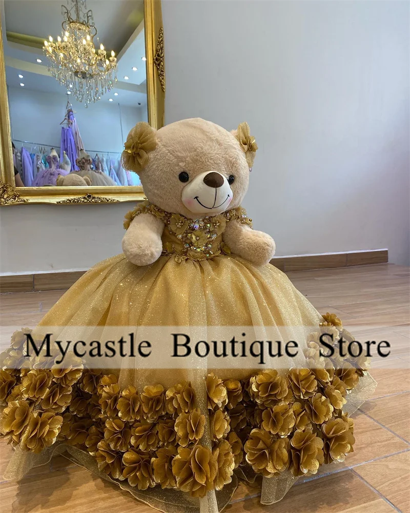 

Luxury Gold Tulle Quinceanera Teddy Bear Dress 2024 Luxurious Crystals Applique Mini Quinceanera Dress