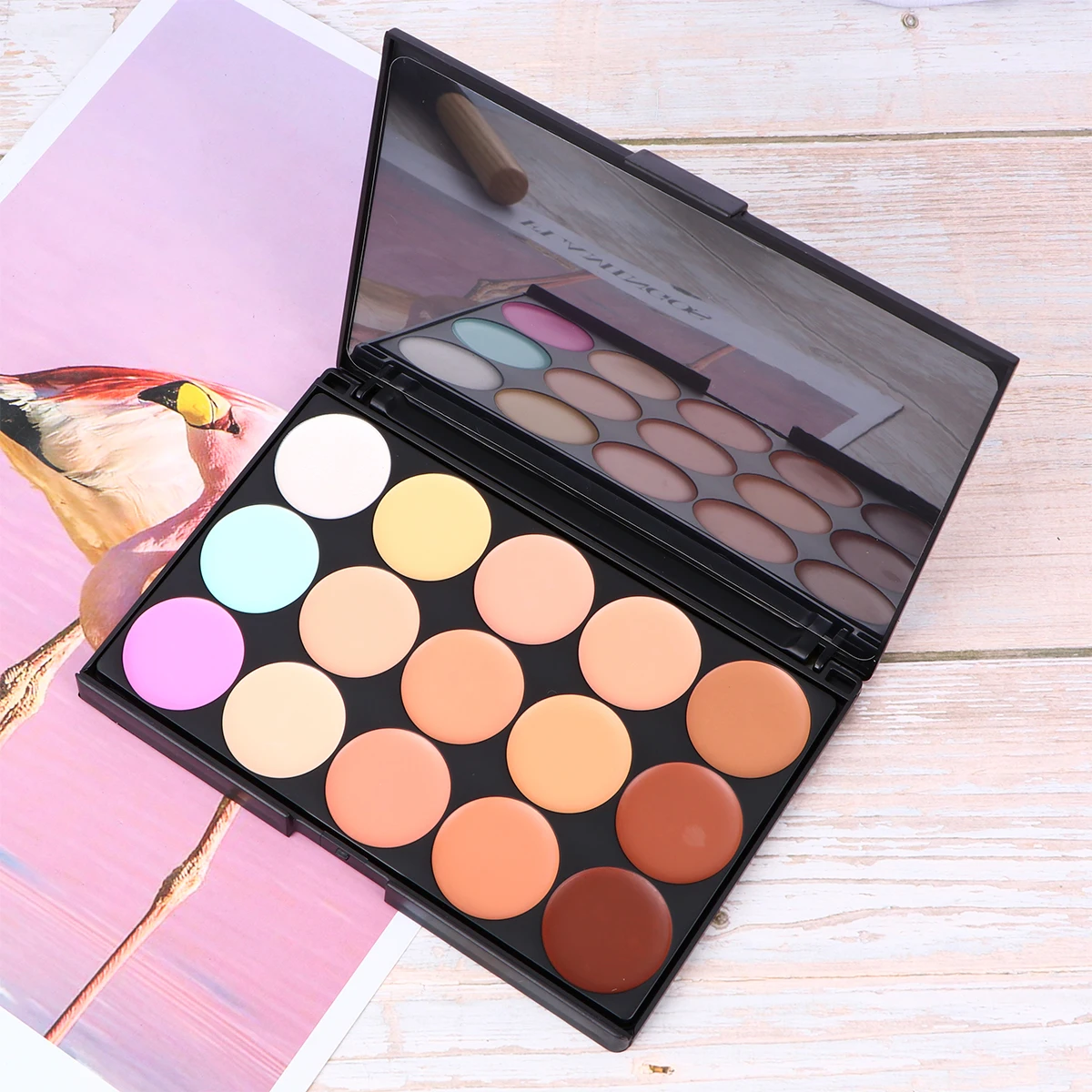 

15 Colors Concealer Palette With Brush Skincare Tool Formula Aluminum Wood Brush Travel Size Professional Home Use