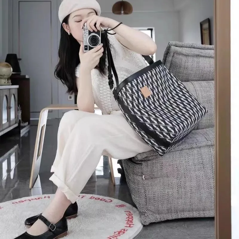 2 Sides Demin Shopping Bag Female Genuine Leather Strap Open Big Capacity Two Sizes Classical Pattern