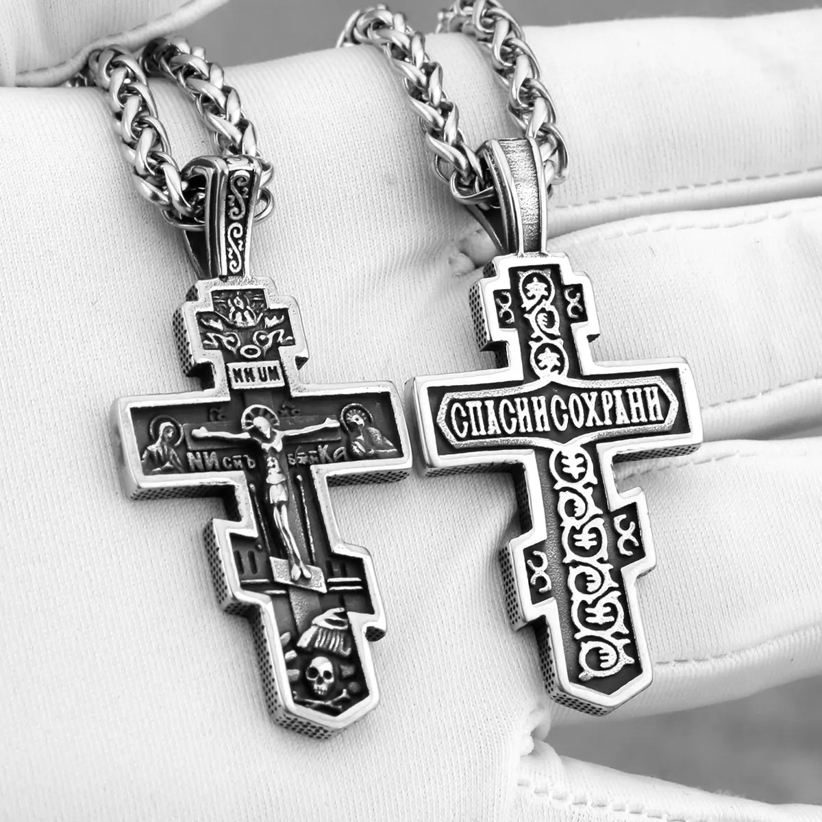 Vintage Jesus Cross Necklace Men\'s Stainless Steel Faith Christian Amulet Pendant Necklace Religious Male Jewelry Gift Wholesale