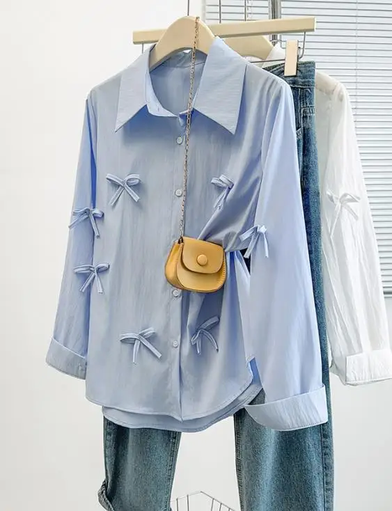 Herbstkragen-Schleifen-Aufkleber, personalisierbar, süßer Stil, langärmeliges Hemd für Frauen, elegantes und modisches, lässiges Langarm-Shirt