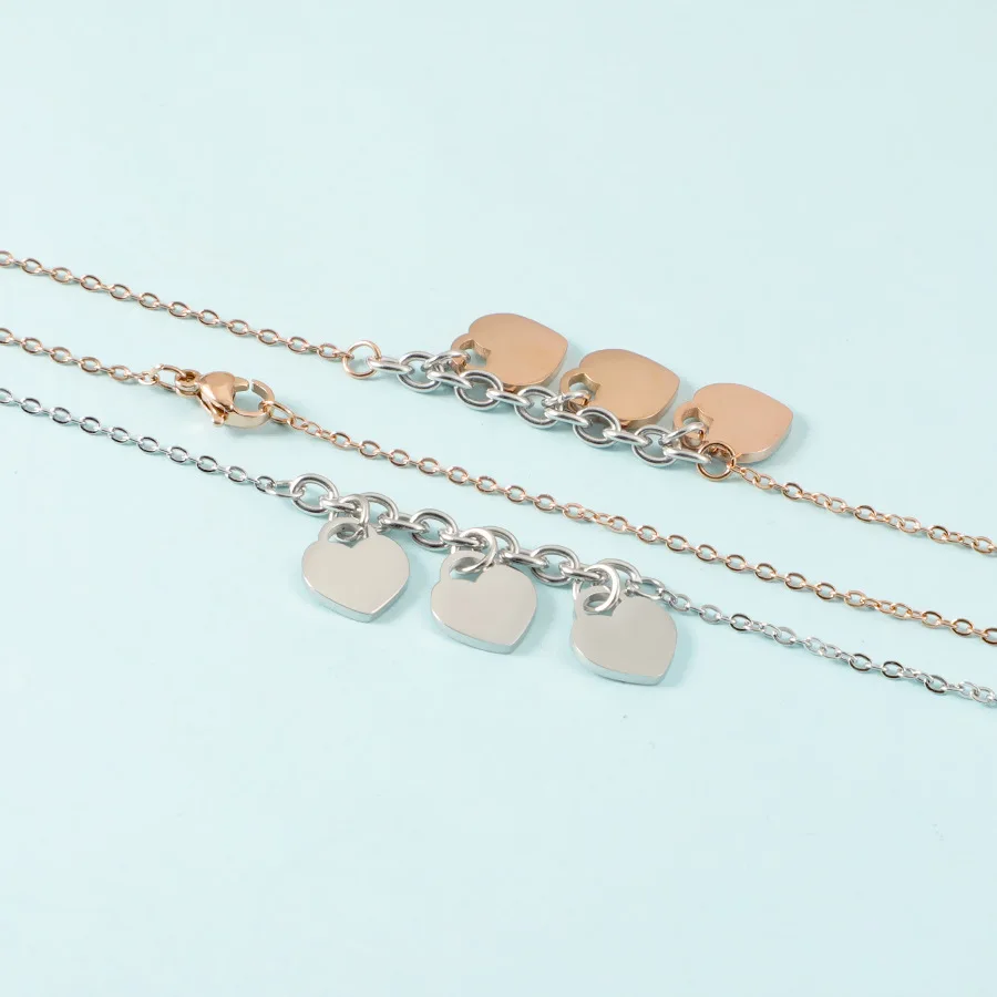 

2Pcs/Lot Mirror Polish Stainless Steel Three Love Heart Peach Heart Pendant Necklaces For Womens Mens Jewelry Lovers Gift