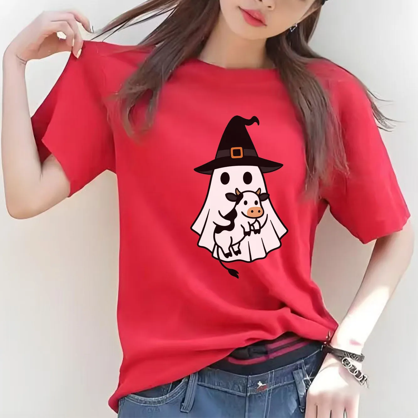 

Fun Cow BOO Printed T-shirt Casual Short Sleeve Suitable for Four Seasons Fashion Versatile Holiday Women's T-shirt