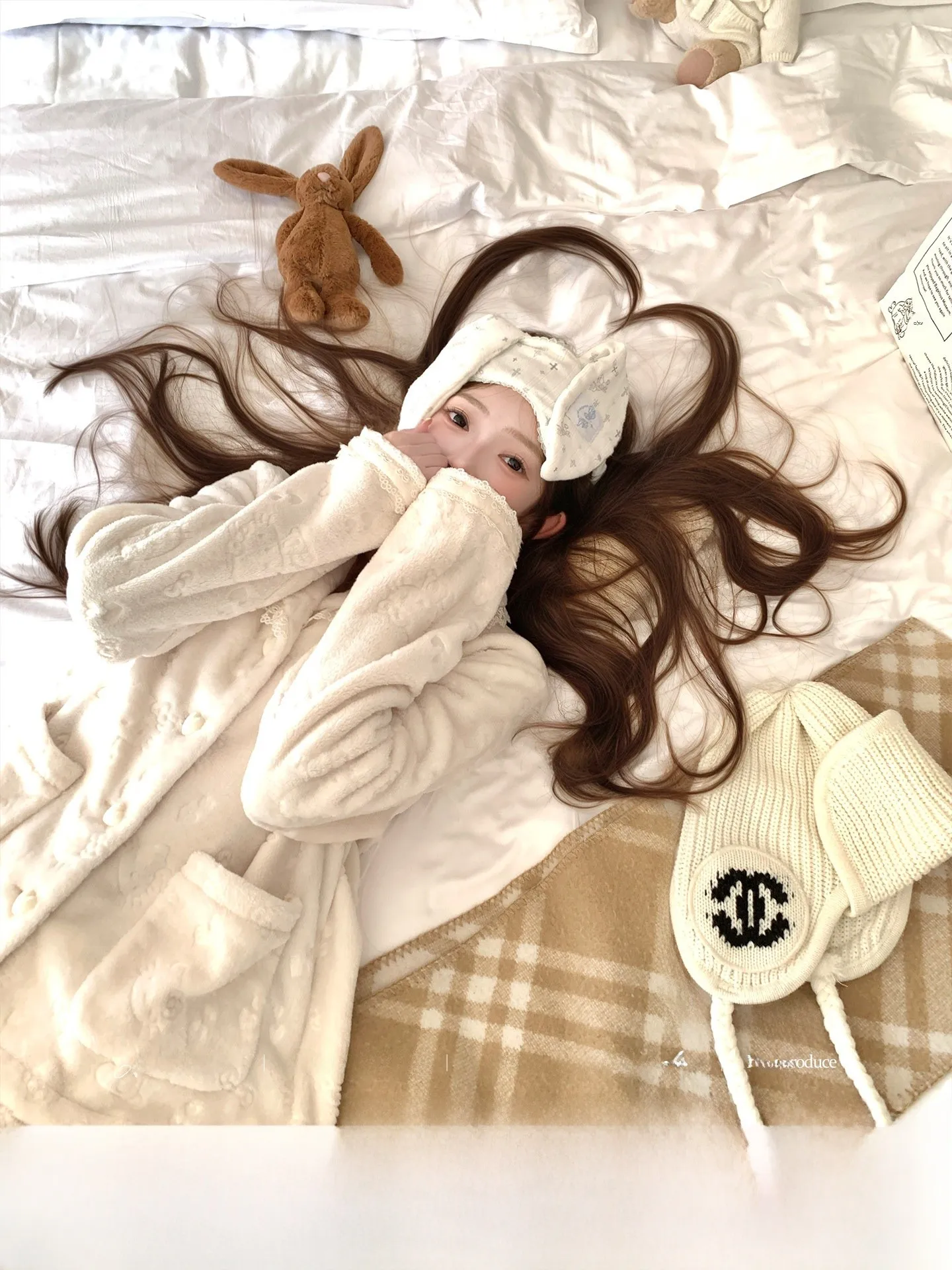 

Women's Double-Sided Fleece Pajamas Set Loose Fit Long Sleeve Print Sleepwear Two-Piece Suite Comfortable Elegant Style