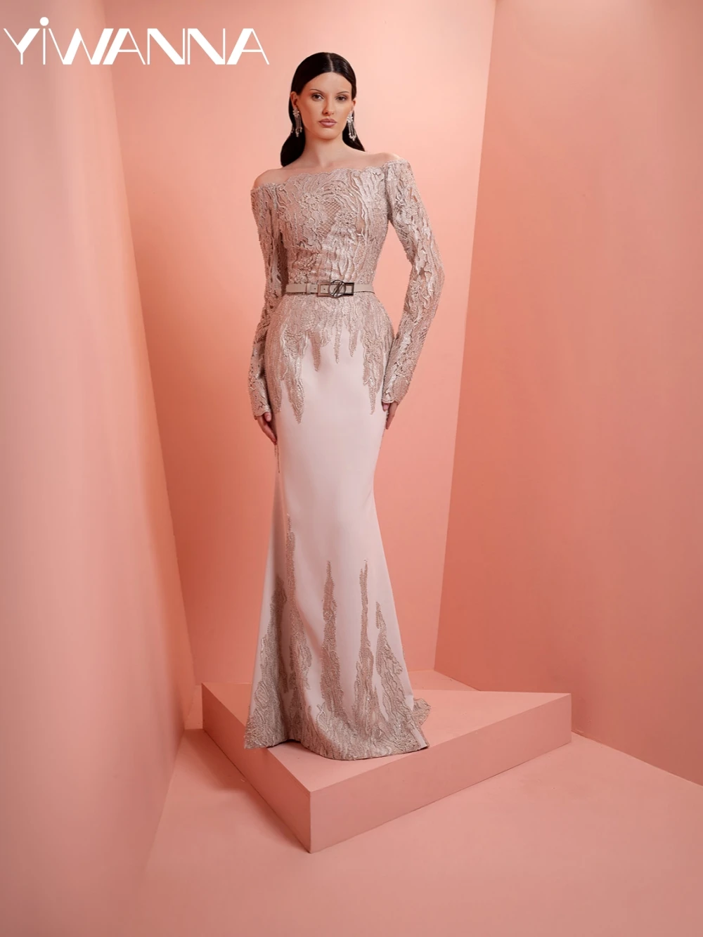 

Shiny Lace Appliques Off Shoulder Evening Dress Satin Mother Of The Bride Dresses For Wedding Customzied Party Gown For Women