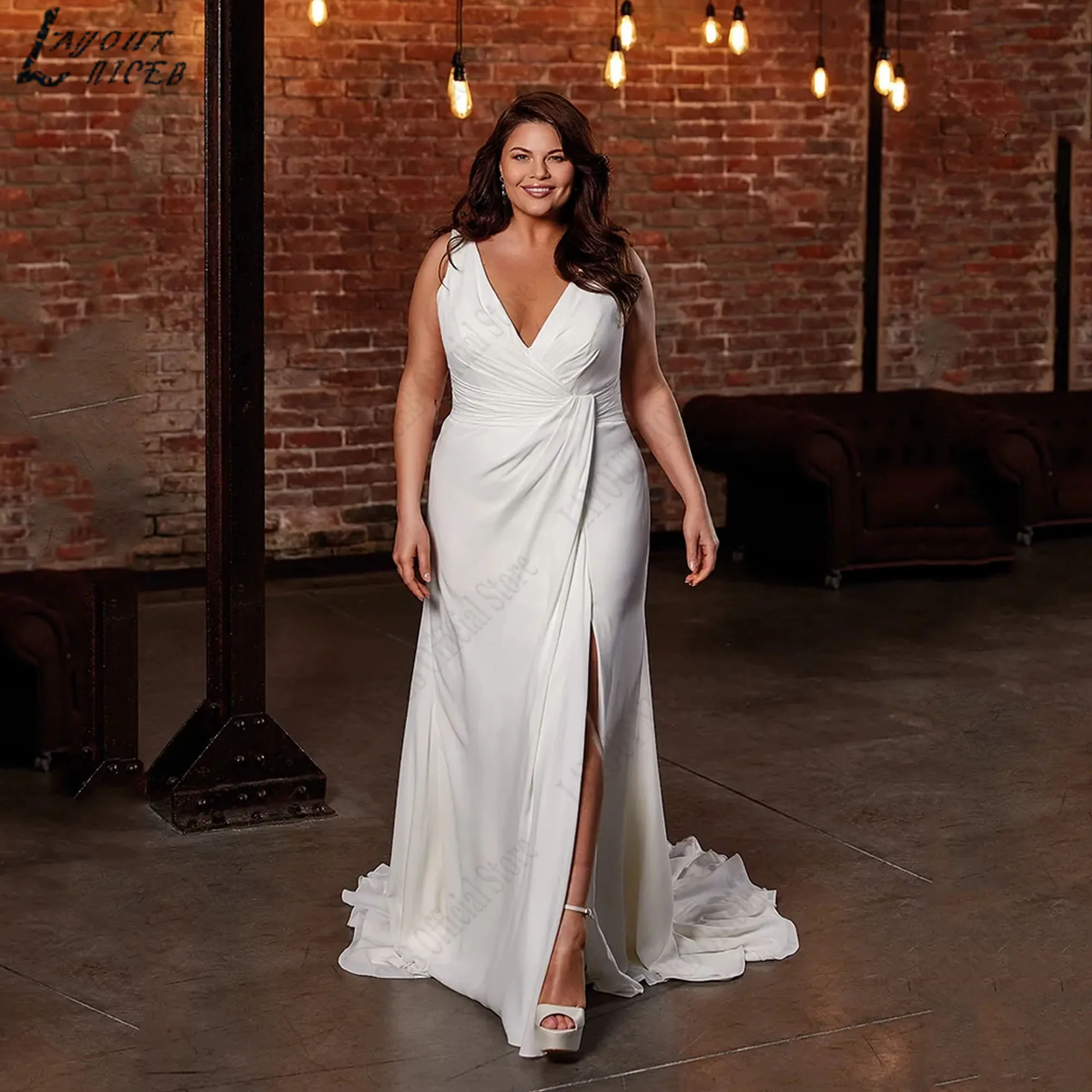 

LAYOUT NICEB Plus Size Wedding Dress Boho Chiffon V-Neck Side Slit simple Bride Gowns Sleeveless Buttons Vestidos Novias Boda