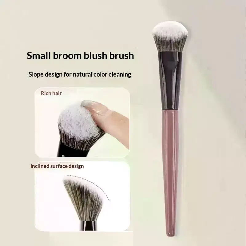 1Pcs Cream Liquid Blush Makeup Brushes Slope Blusher Brush Powder Blush Flat Small Precise Blush Brush Makeup Tools