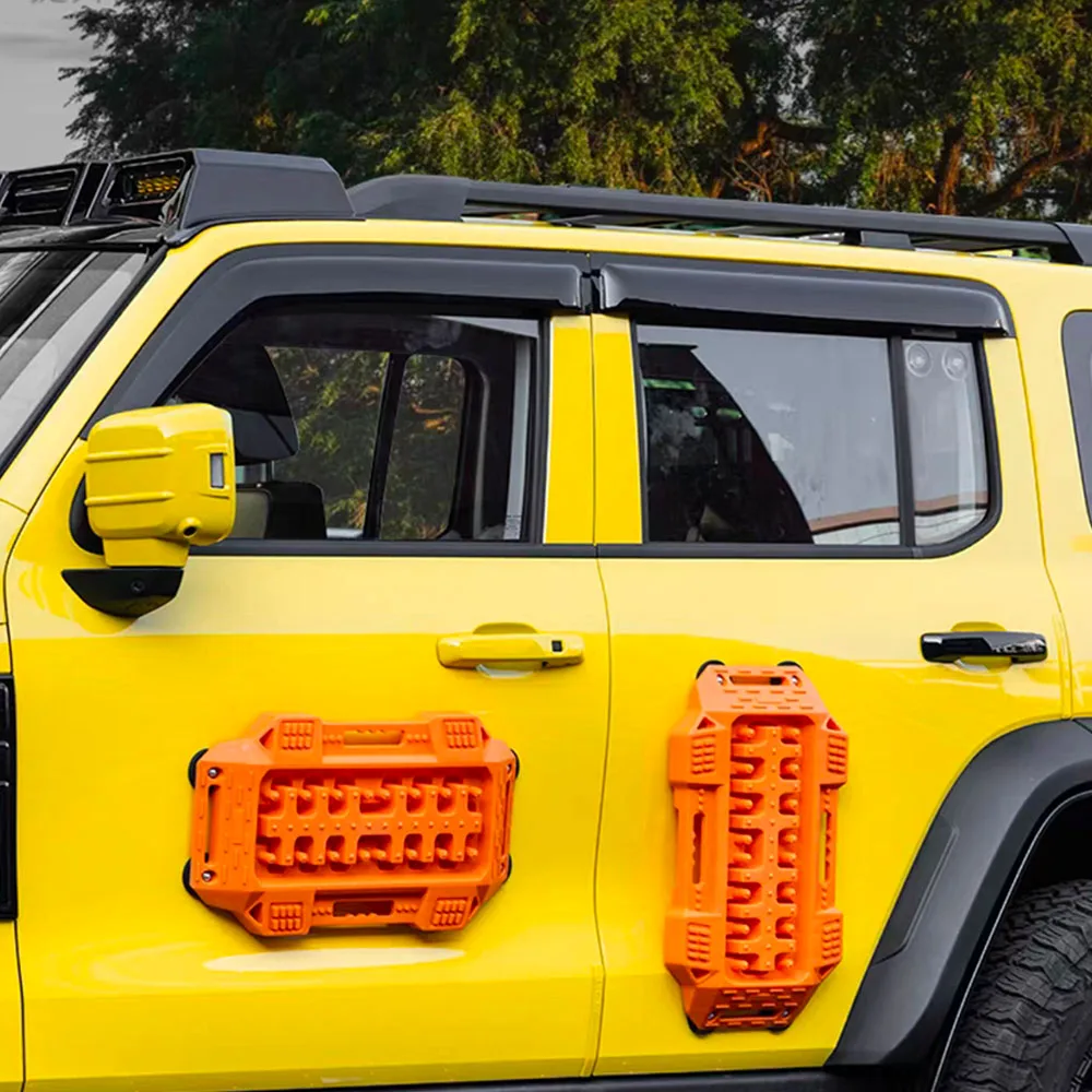 Strong Magnetic Recovery Traction Board For GWM Tank 300 2021-2026 Off Road Sand Mud Snow Tire Anti-Slip Escape Plate