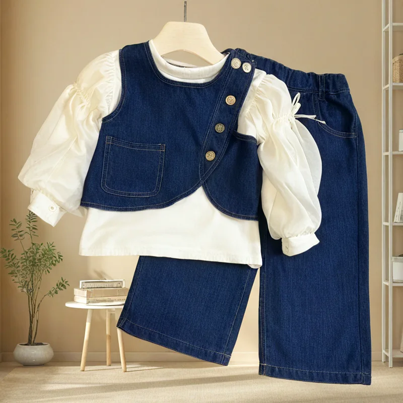 

Girls' Denim Three-Piece Long Sleeve Set2025New Autumn Baby Girl Denim Vest Base Shirt Straight-Leg Pants Set