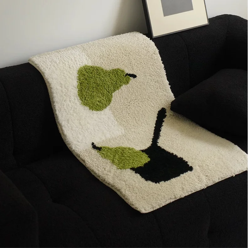 Ins Style Tufted Carpet Wear-resistant Anti Slip Pear PatternCarpet for Living Room Sofa Thick Bedside Rug For Household Use