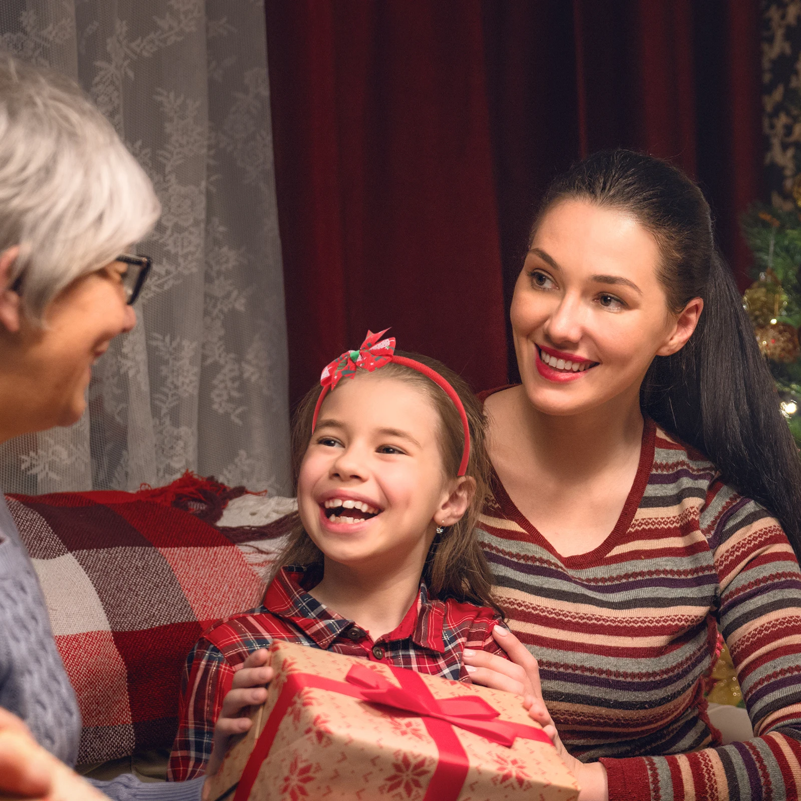 

6Pcs Childrens Hair Ornaments Christmas Party Decorative Headdress No Fading Festival Headband Bow Headbands Xmas Hair Hoops