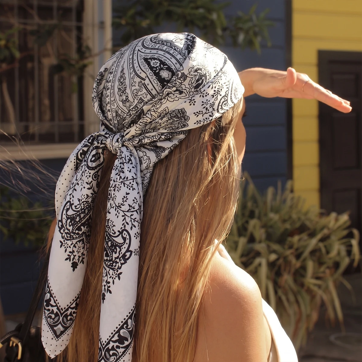 Square 90cm Silk Scarf Women Luxury Brand Satin Print Hijab Scarves Muslim Pareo Bandana Female Shawl Wrap Headband Foulard New view 6
