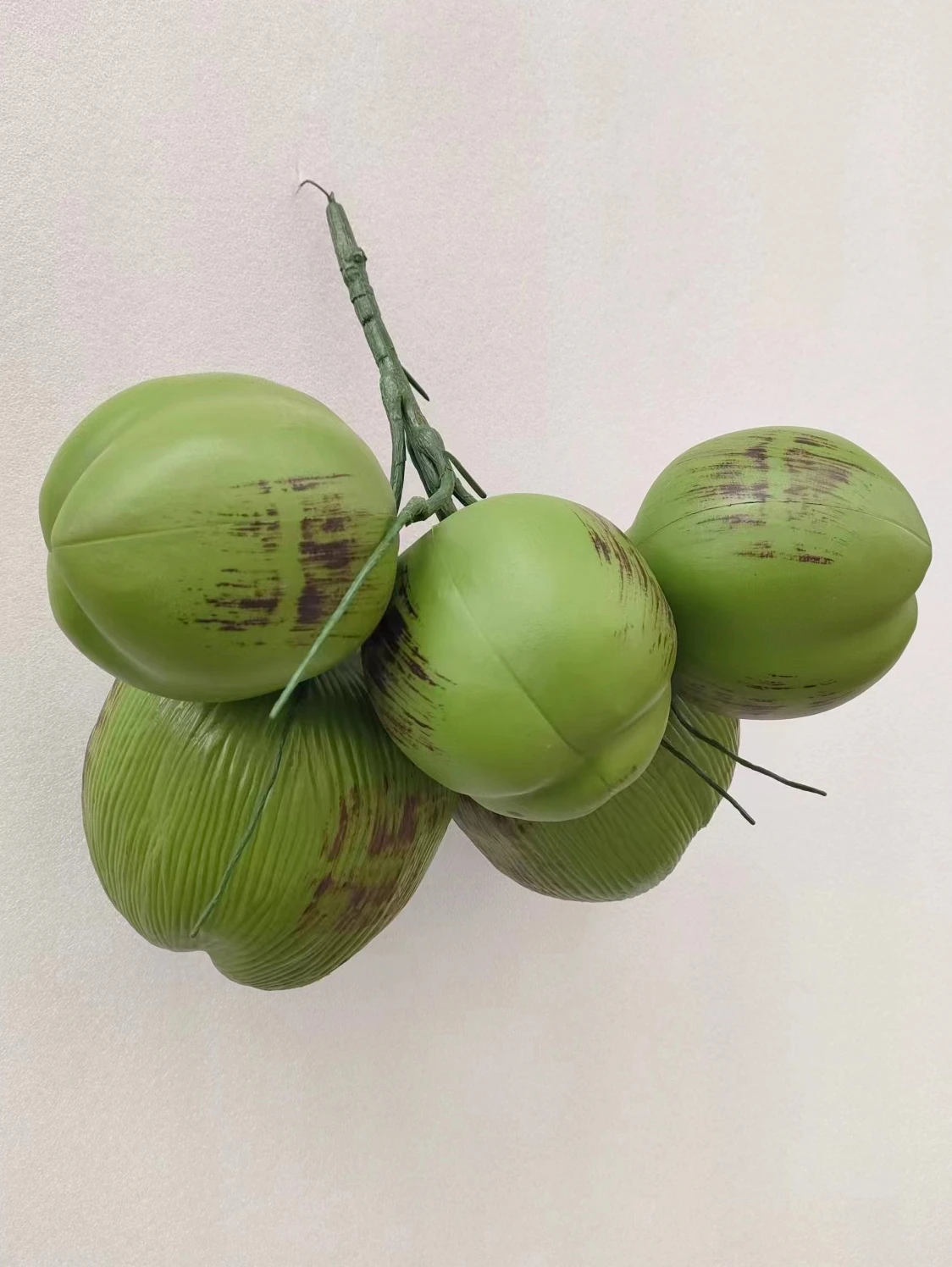 Simulated coconut tree fruit model, tropical fruit decorative props, palm tree fake fruit