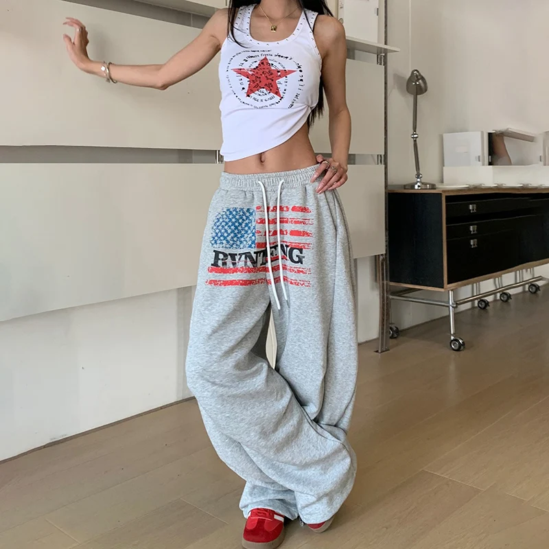 新しいハイストリート女性カジュアルパンツアメリカンヒップホップワイドレッグスウェットパンツ春秋トレンディストリートウェア多用途スポーツズボン