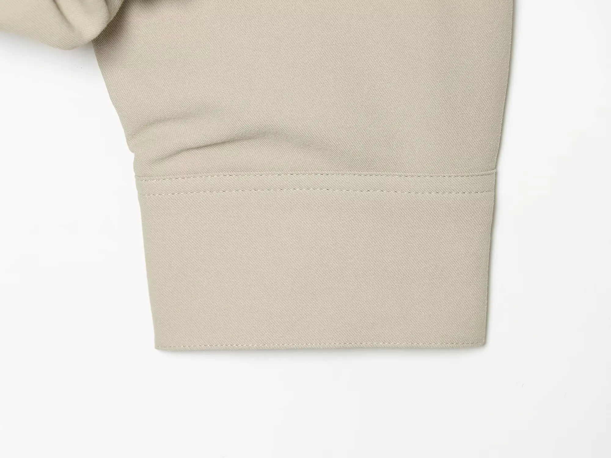 BSAY Neue minimalistische beige Kapuzenjacke für Damen, lockere, kurz geschnittene Oberbekleidung mit durchgehendem Reißverschluss, langärmliger Windbreaker im lässigen Workwear-Stil – Detail 9