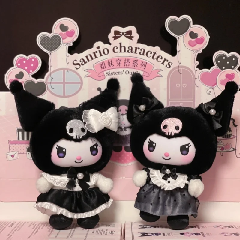 ชุดของเล่นซิสเตอร์ส ซีรีส์ซานริโอ้ กล่องสุ่ม คุโรมิ ฟิกเกอร์อนิเมะ ของเล่นจี้ตุ๊กตาไวนิล กล่องปริศนา ของเล่นสุดฮิต