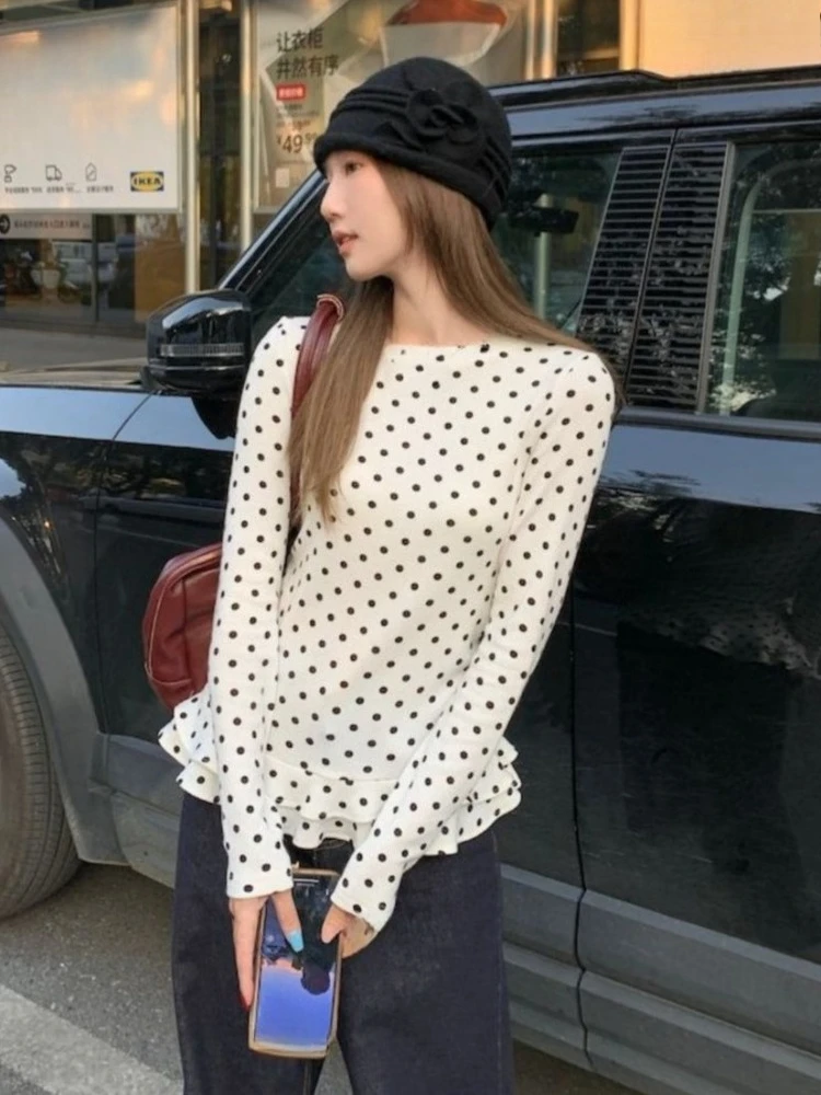 Camiseta elegante de lunares de estilo coreano para mujer, camisa básica con volantes adelgazantes que se pega a la cintura, Tops, ropa de moda de manga larga 2025