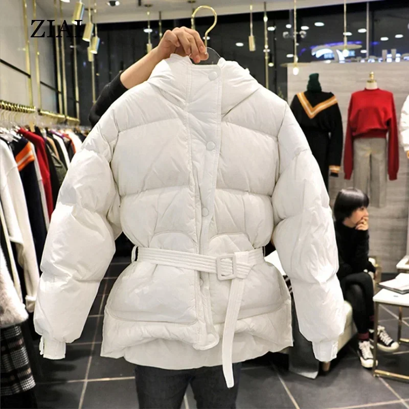 Good quality wholesale warm winter coats puffer coat short belt padded jackets quilted jackets custom cropped puffer jacket