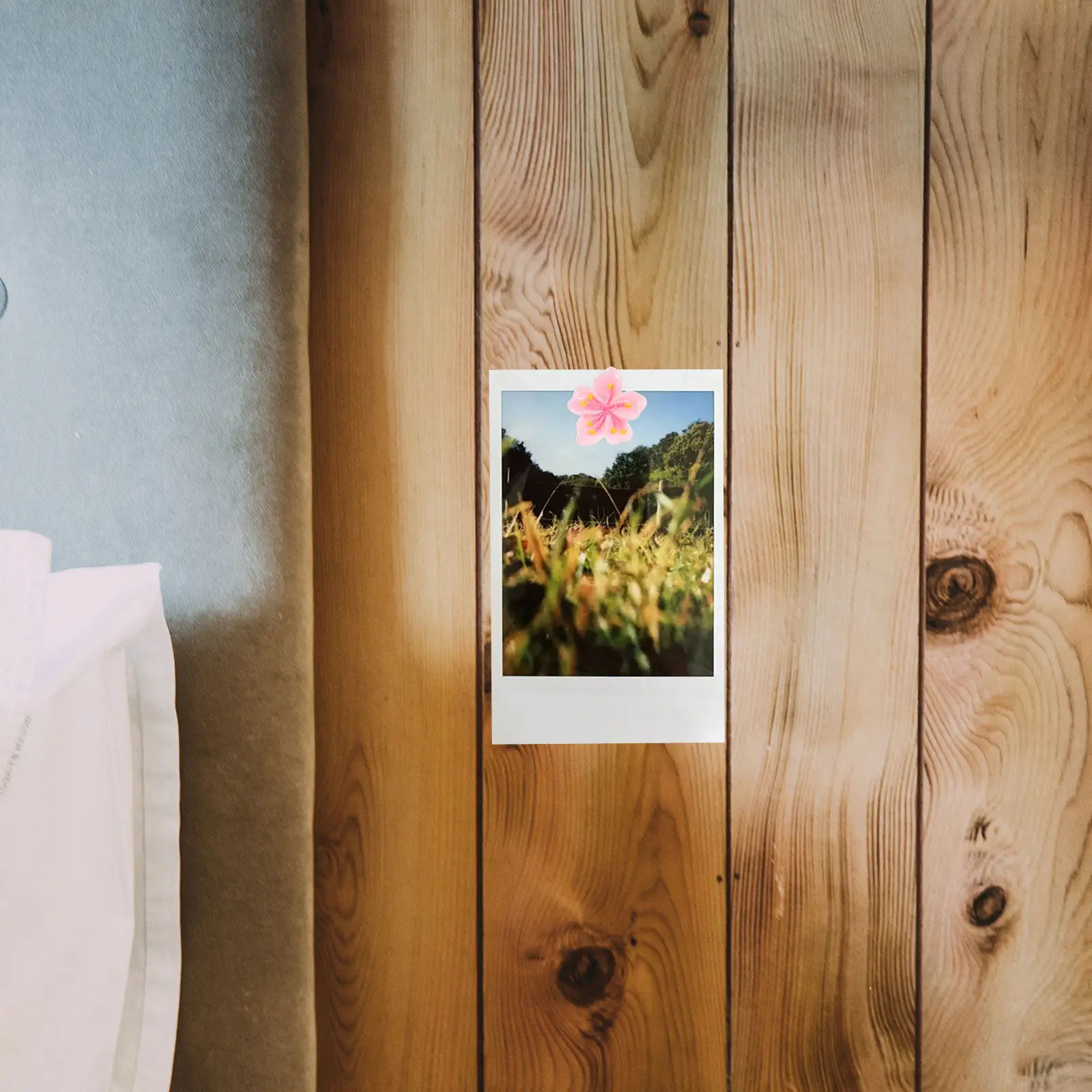 

30 шт. Декоративные кнопки-гвоздики в форме цветка персика из смолы для настенных досок, пробковых досок, офиса, школы, дома