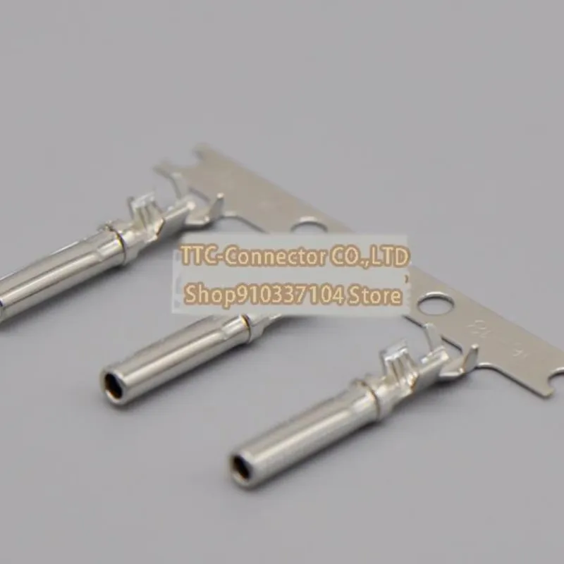 20pcs/lot AT62-16-0122 Connector  100% New and Original new